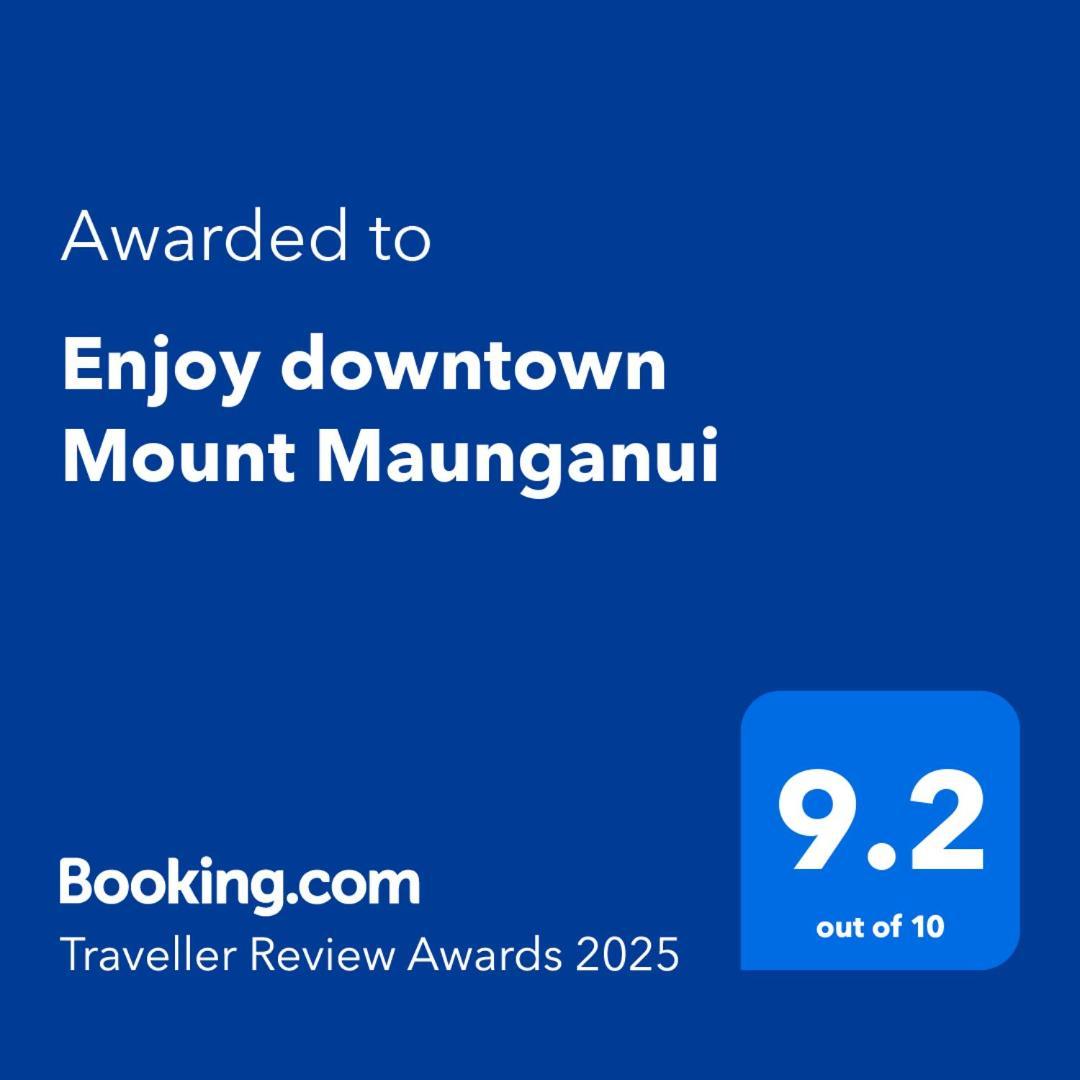 Hotel Enjoy Downtown Mount Maunganui Esterno foto